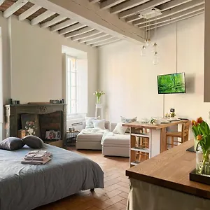 Appartement Lovely Nest In Centro, Parme