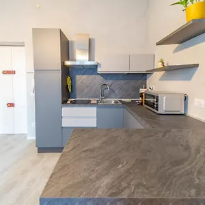  Apartamento Parma Central Apartments