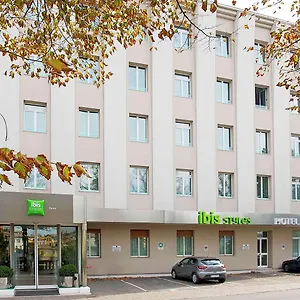 Ibis Styles Toscanini Hotel